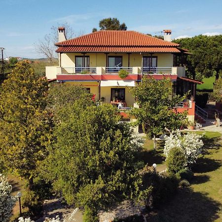 Pond And Pines, By Nice House By The Sea! إبانومي المظهر الخارجي الصورة